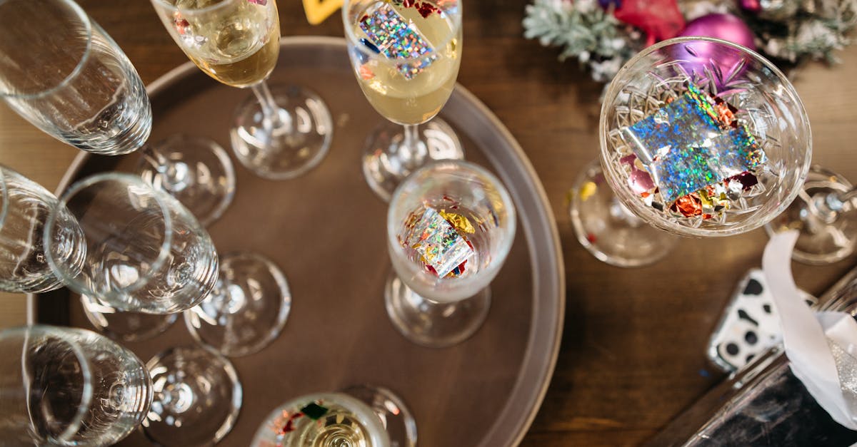 Entdecken Sie unsere Auswahl an eleganten und individuell anpassbaren Firmengeschenken, die sich perfekt dazu eignen, berufliche Beziehungen zu stärken und einen unvergesslichen Eindruck zu hinterlassen. Bieten Sie Geschenke an, die Qualität und Originalität vereinen und für alle Anlässe geeignet sind.