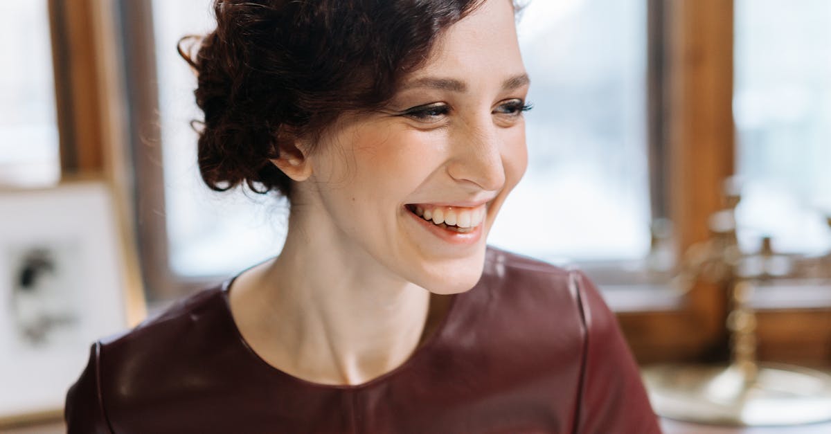 découvrez la majestueuse région de bourgogne, célèbre pour ses vins d'exception, son patrimoine historique riche et ses paysages pittoresques. explorez les charmants villages, les vignobles verdoyants et la délicieuse gastronomie bourguignonne.