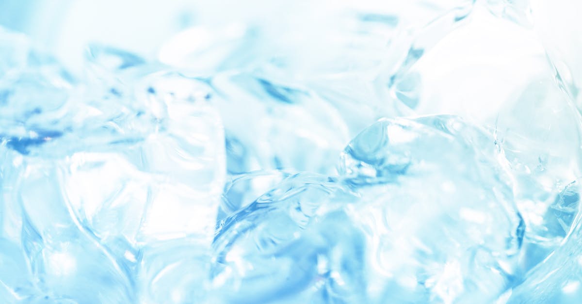 Ποια είναι η ιδανική θερμοκρασία για κάθε τύπο σαμπάνιας; Ο οδηγός που δεν πρέπει να χάσετε