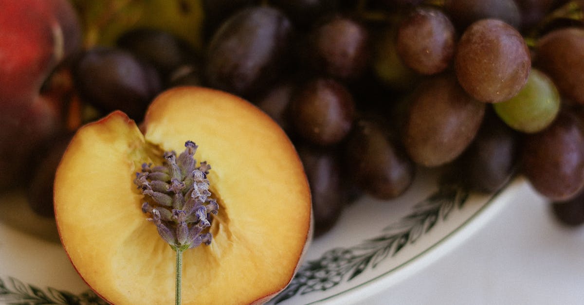 : The juice ferments with natural or selected yeasts, transforming the sugar into alcohol.